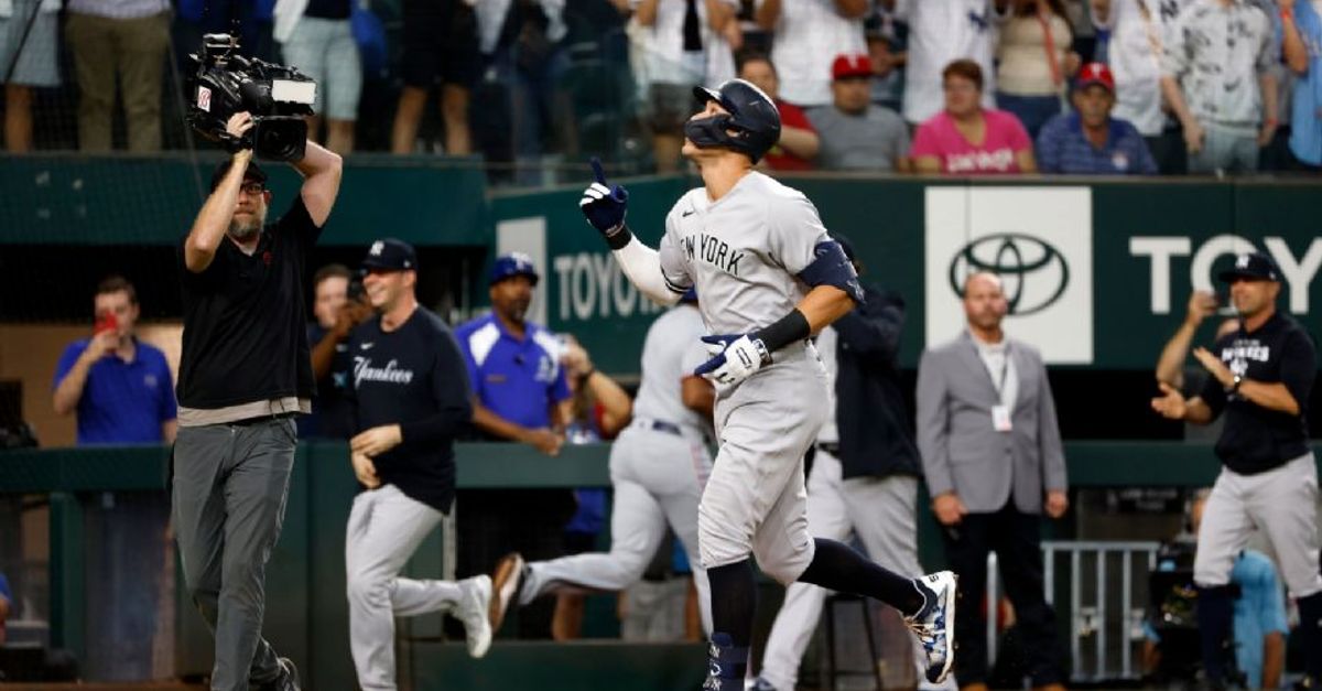 Judge hace historia y se convierte en el máximo jonronero